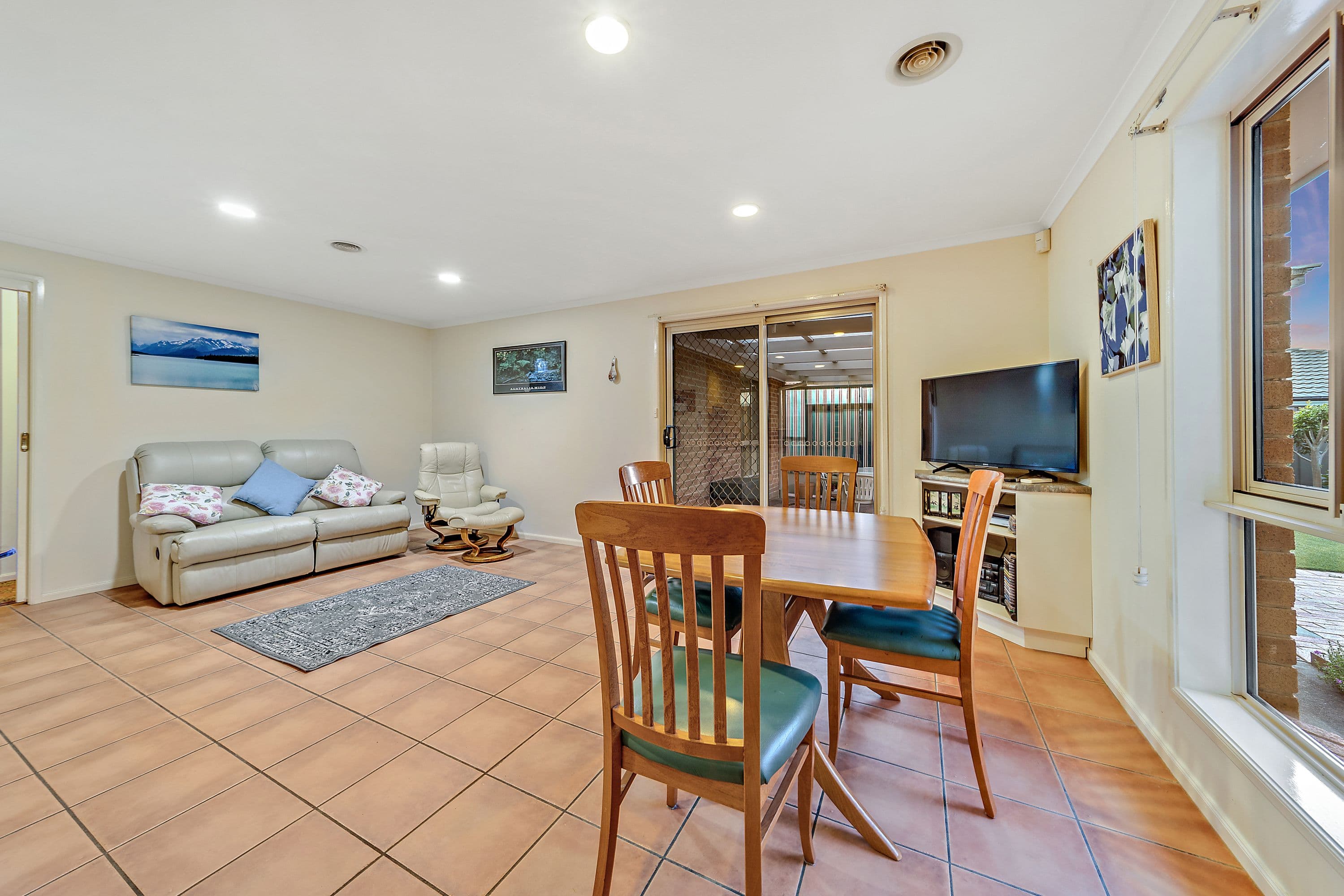 13 Yantara Street, Amaroo ACT 2914, Amaroo - Thumbnail 6
