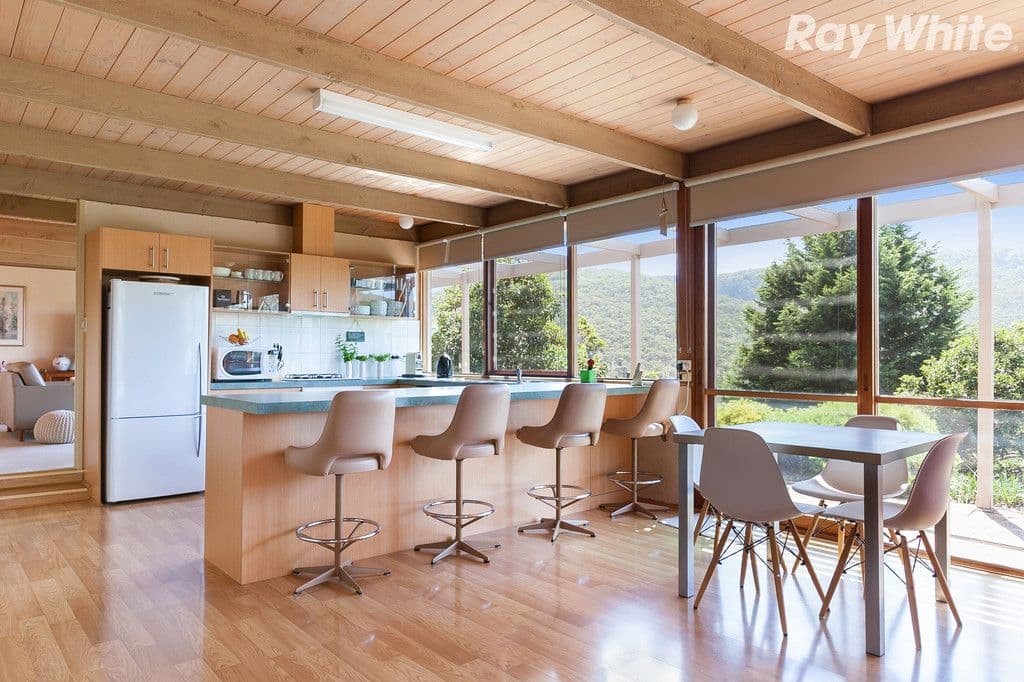 13 Grandview Crescent, Upper Ferntree Gully VIC 3156, Upper Ferntree Gully - Thumbnail 2