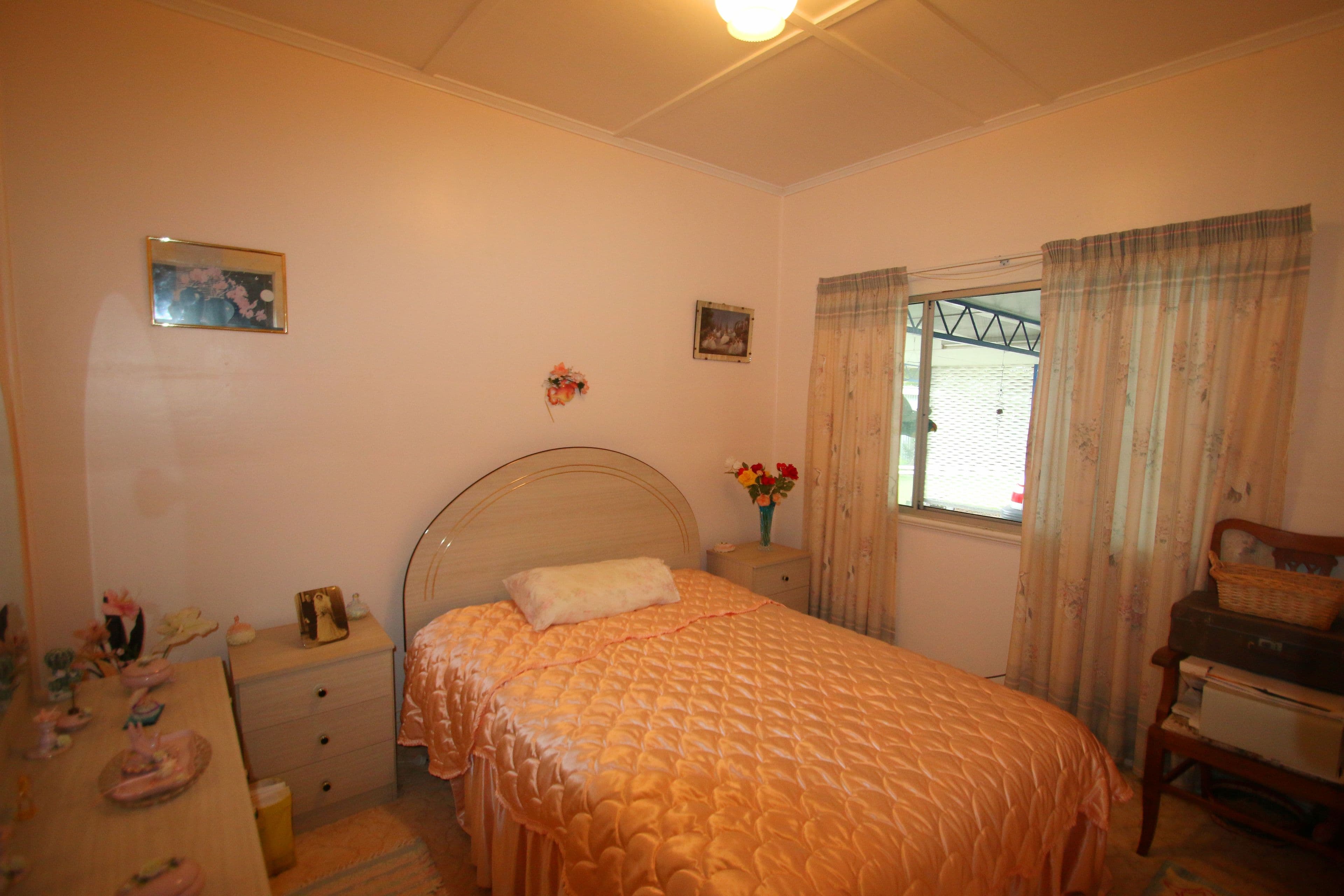 18 Archer Street, Monto QLD 4630, Monto - Thumbnail 3