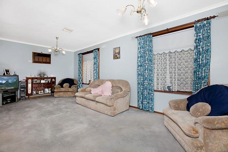 11 Carnarvon Avenue, REDWOOD PARK SA 5097, Redwood Park - Thumbnail 3