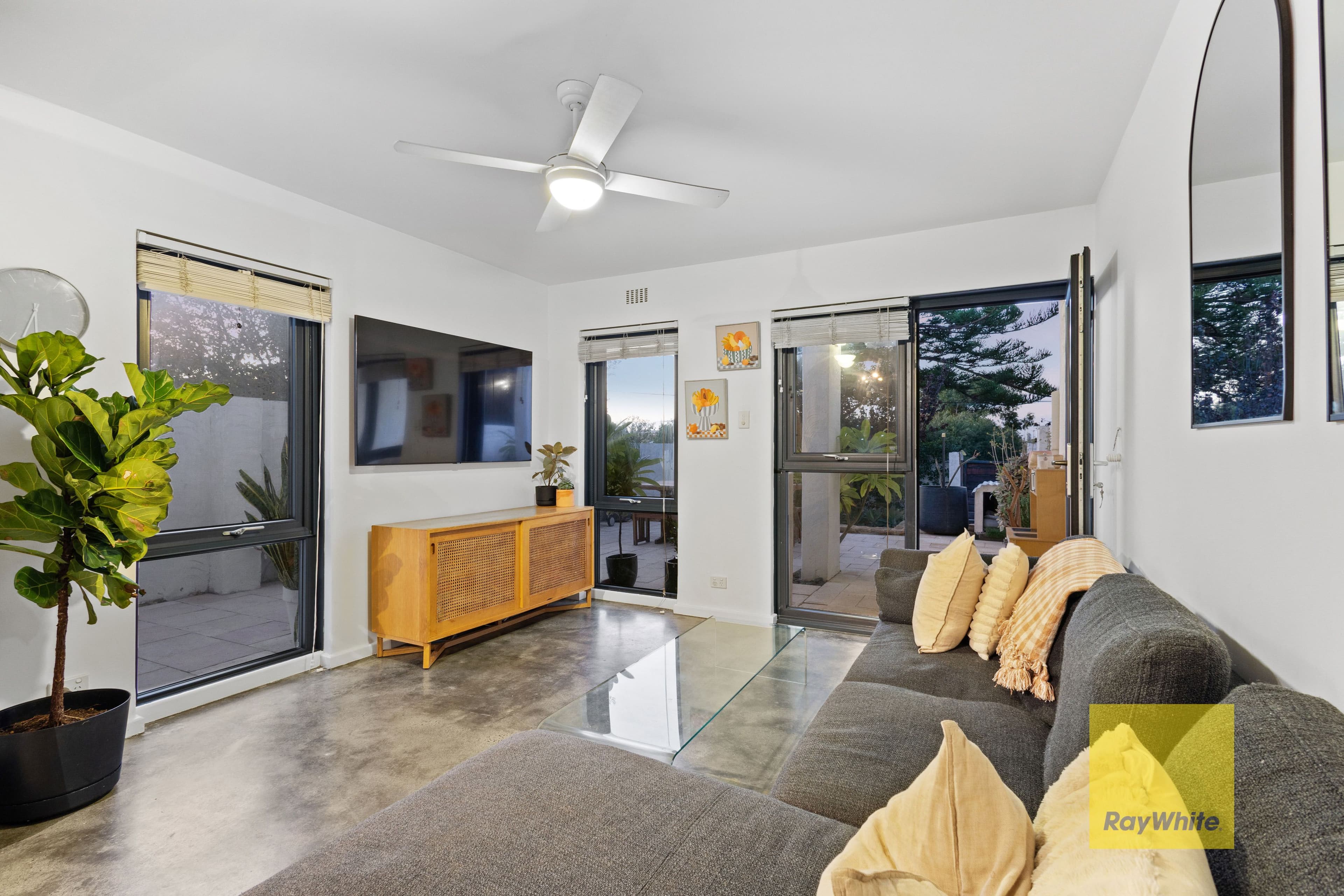26 Wellington Street, Mosman Park WA 6012, Mosman Park - Thumbnail 5