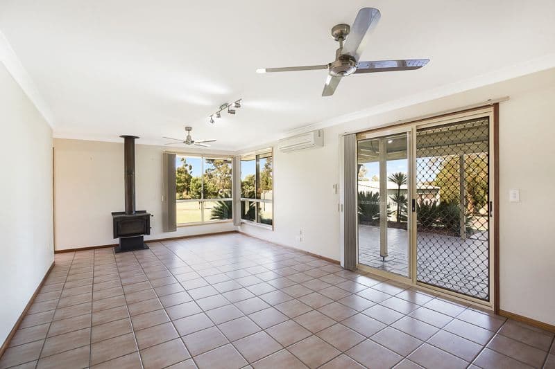 6 Windorah Close, Glenvale QLD 4350, Glenvale - Thumbnail 5