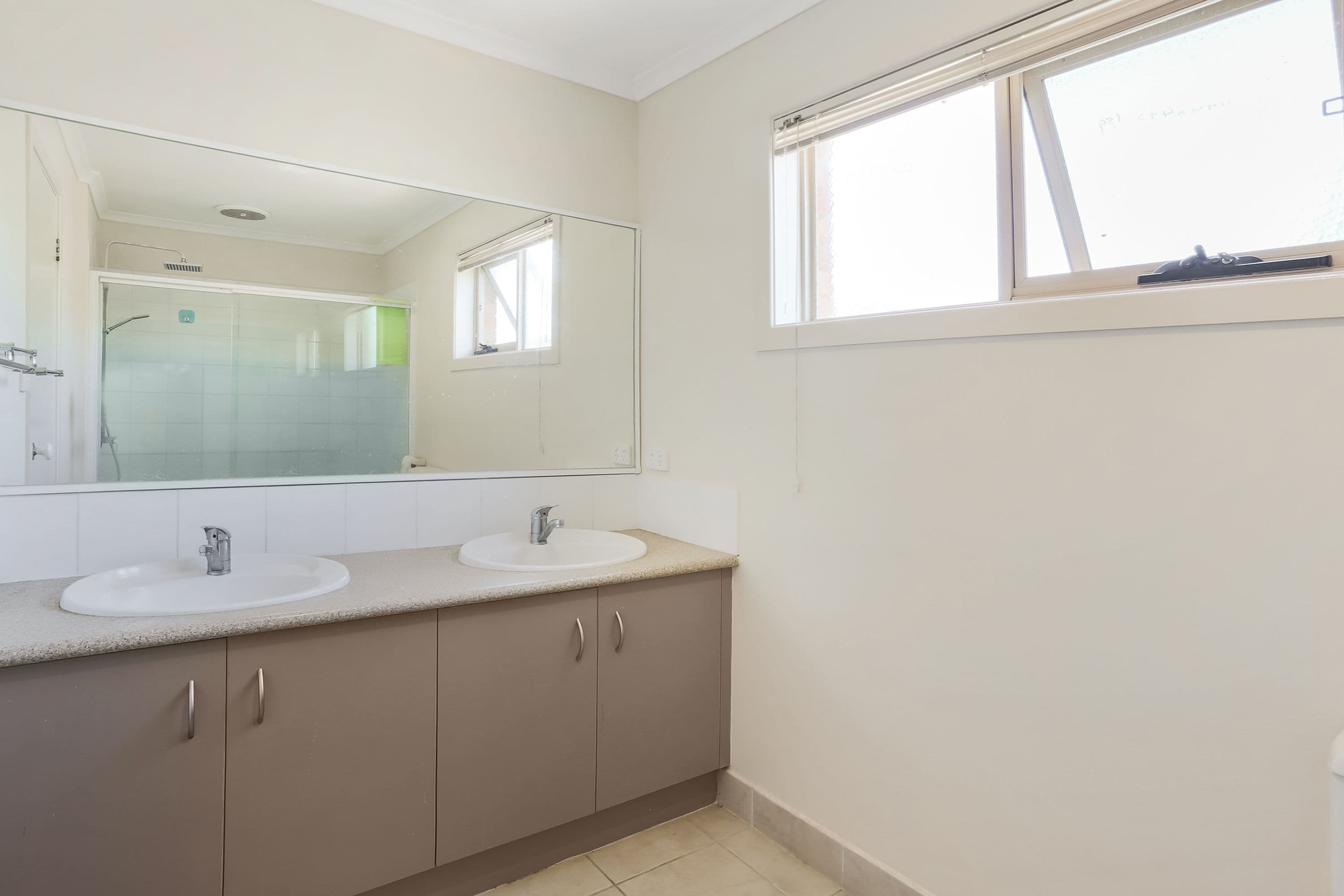 100 Kelvinside Road, Noble Park VIC 3174, Noble Park - Thumbnail 5