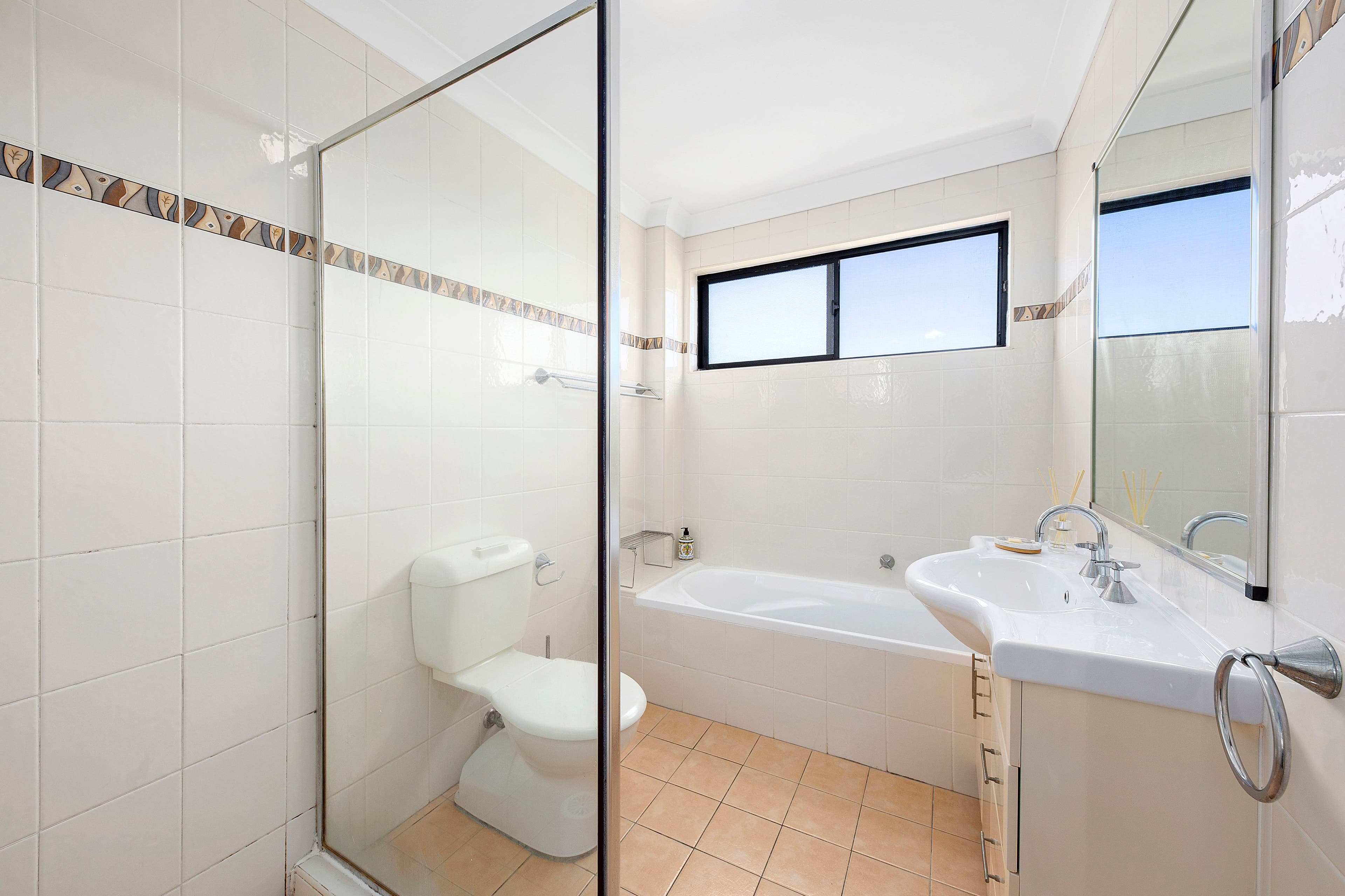 104-112 Glencoe Street, Sutherland NSW 2232, Sutherland - Thumbnail 4