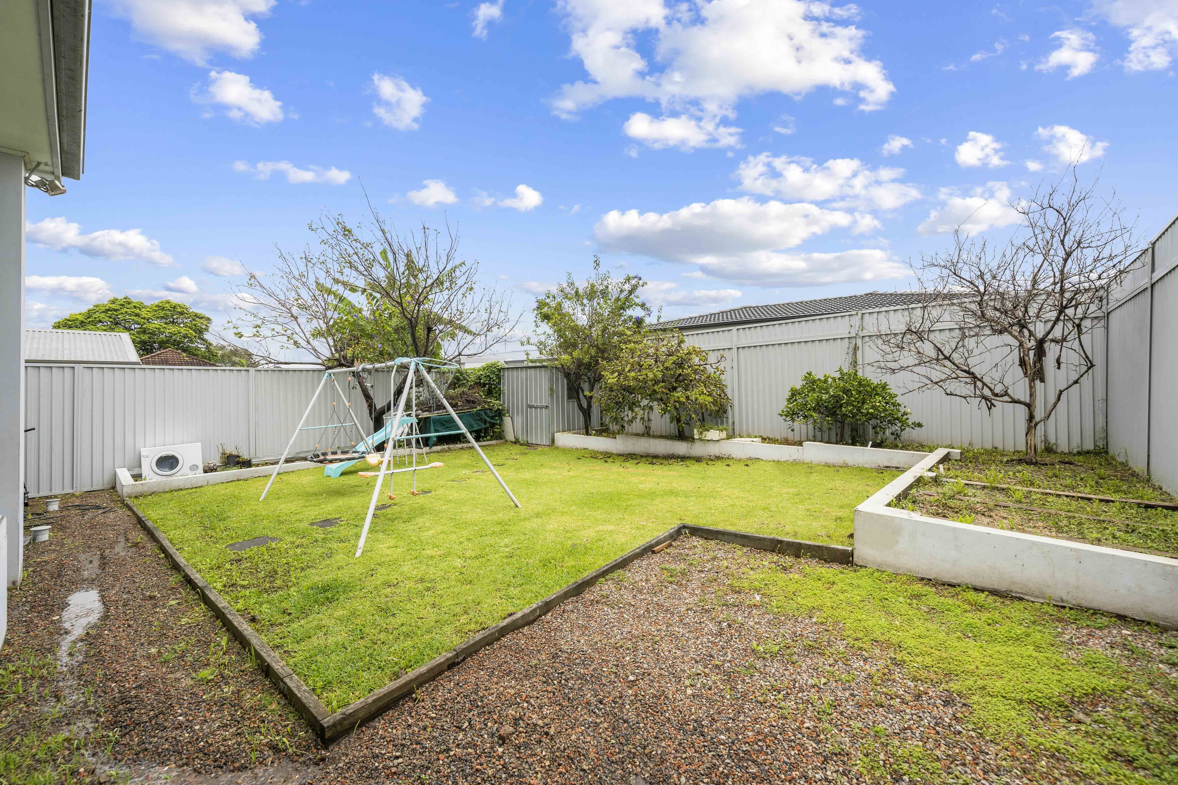 4 Angus Avenue, Auburn NSW 2144, Auburn - Thumbnail 4