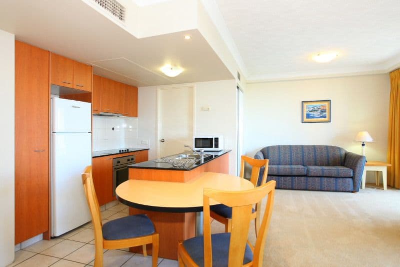 406 "Palazzo Colonnades" 2988 Surfers Paradise Boulevard, SURFERS PARADISE QLD 4217, Surfers Paradise - Thumbnail 3