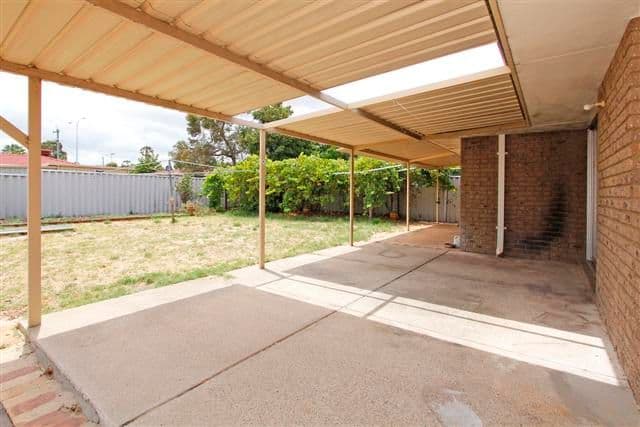 52 Wilkinson Street, GOSNELLS WA 6110, Gosnells - Thumbnail 3
