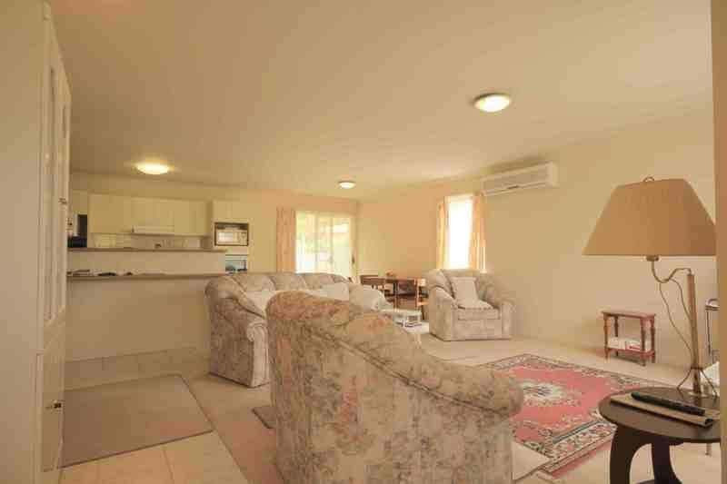 37 Swanton Drive, MUDGEERABA QLD 4213, Mudgeeraba - Thumbnail 5