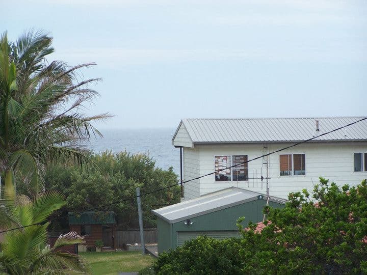 37 Underwood Road, FORSTER NSW 2428, Forster - Thumbnail 3