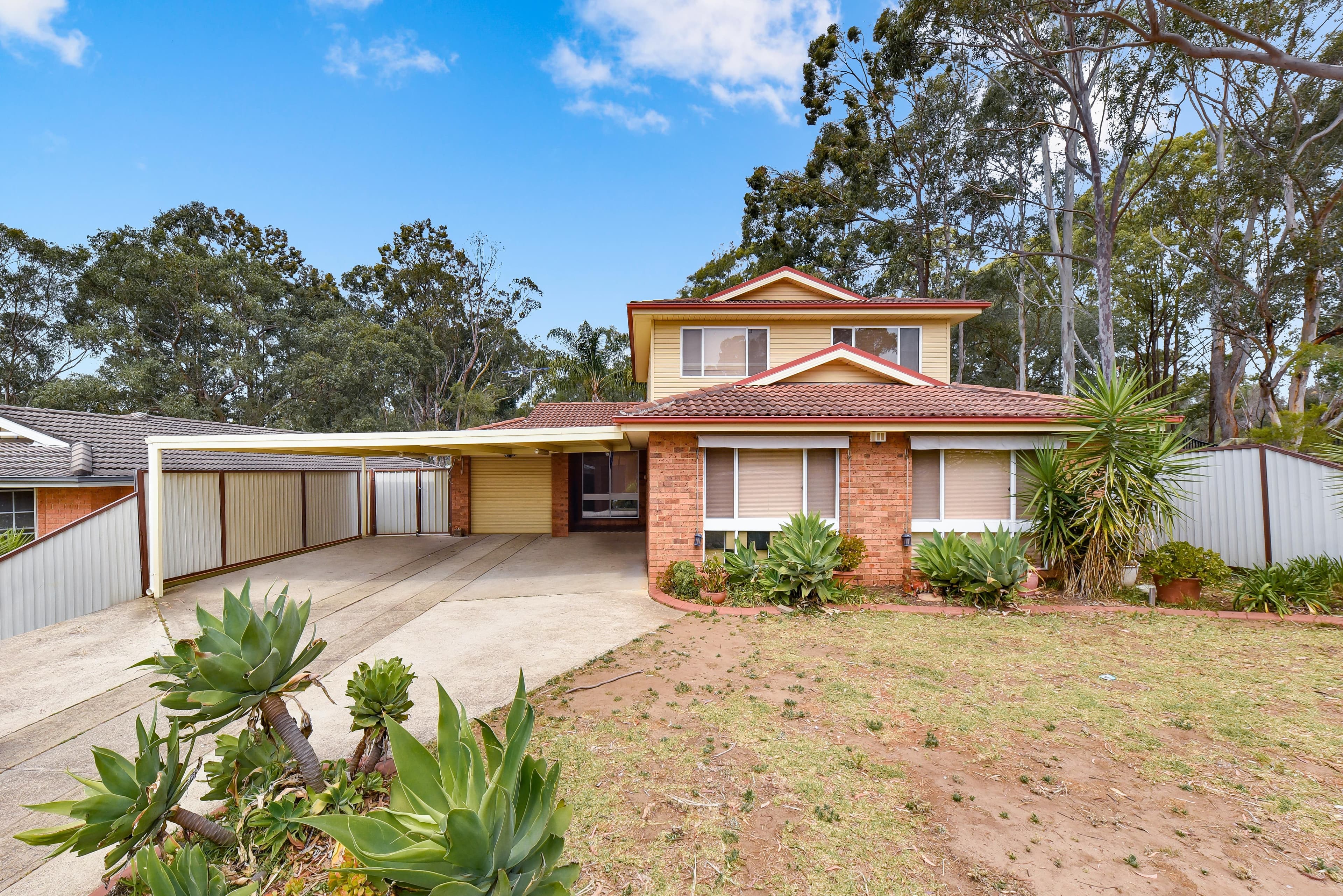 118 Helicia Road, Macquarie Fields - Image 1