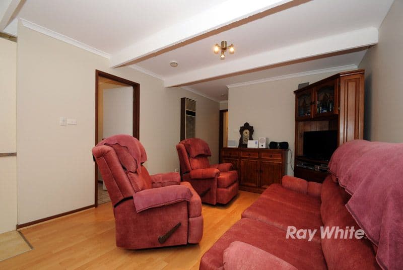 38 Marylyn Place, CRANBOURNE VIC 3977, Cranbourne - Thumbnail 8
