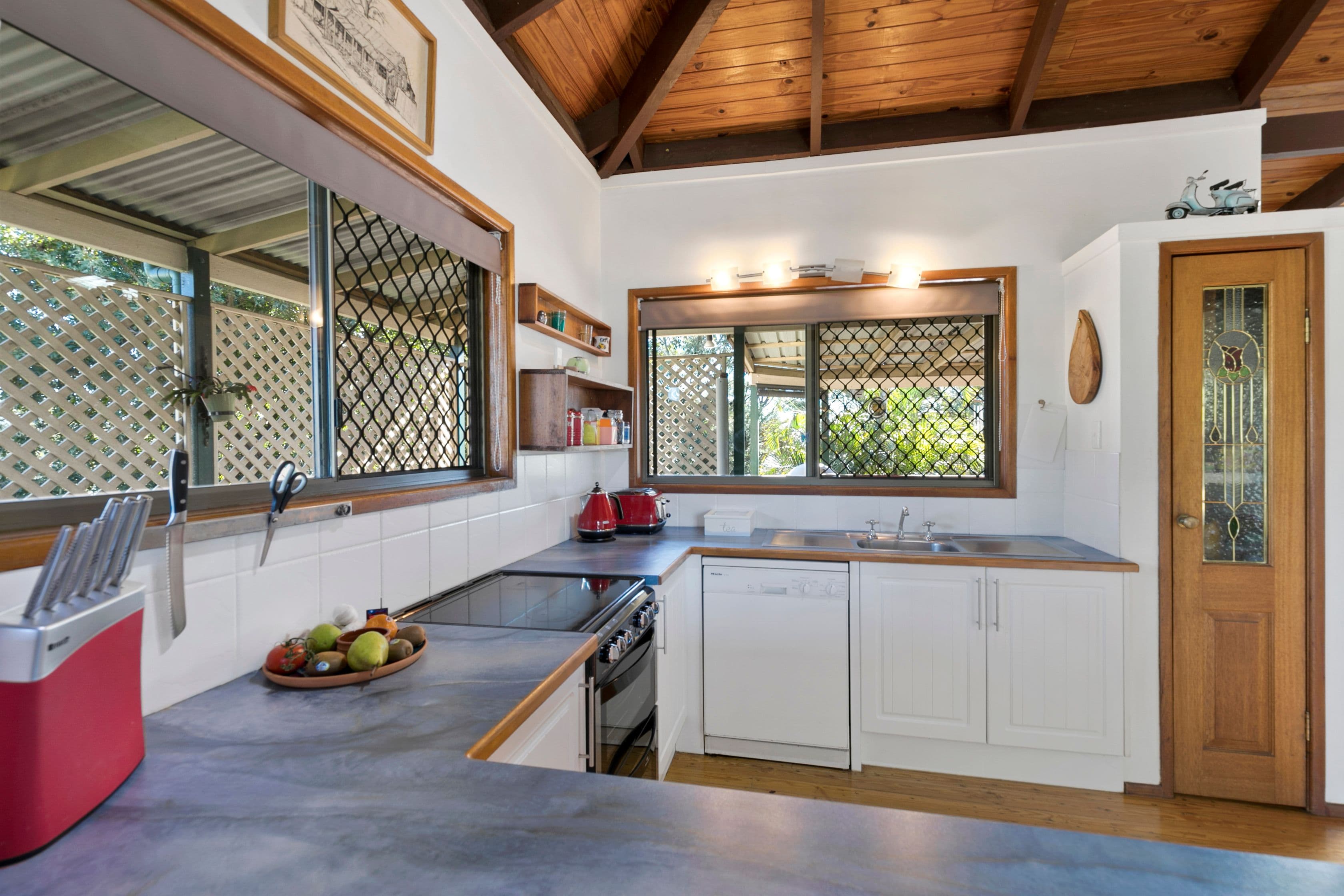 7 Chinnock Court, Alexandra Hills QLD 4161, Alexandra Hills - Thumbnail 4
