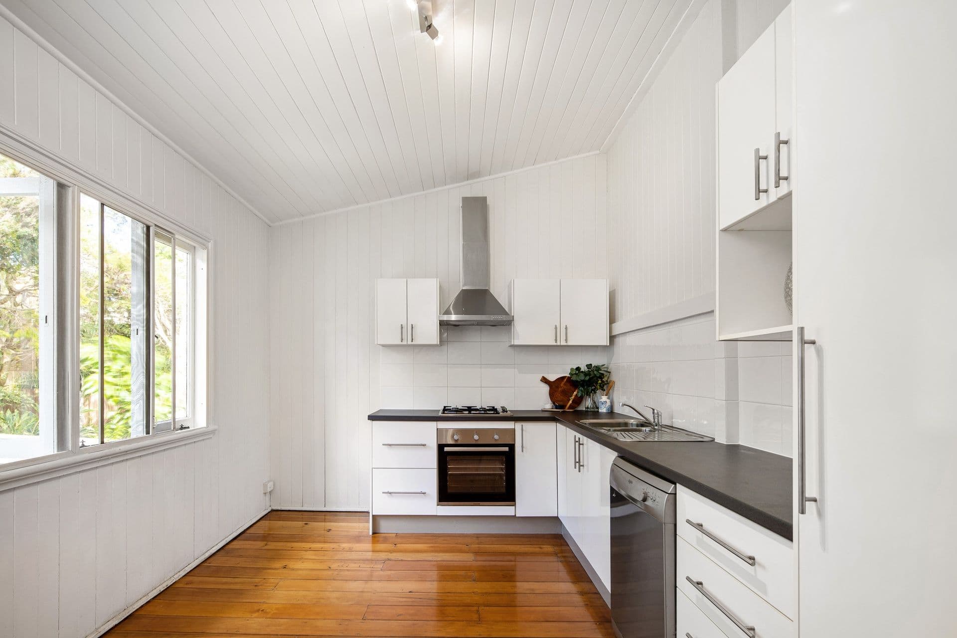 76 London Road, Clayfield QLD 4011, Clayfield - Thumbnail 6