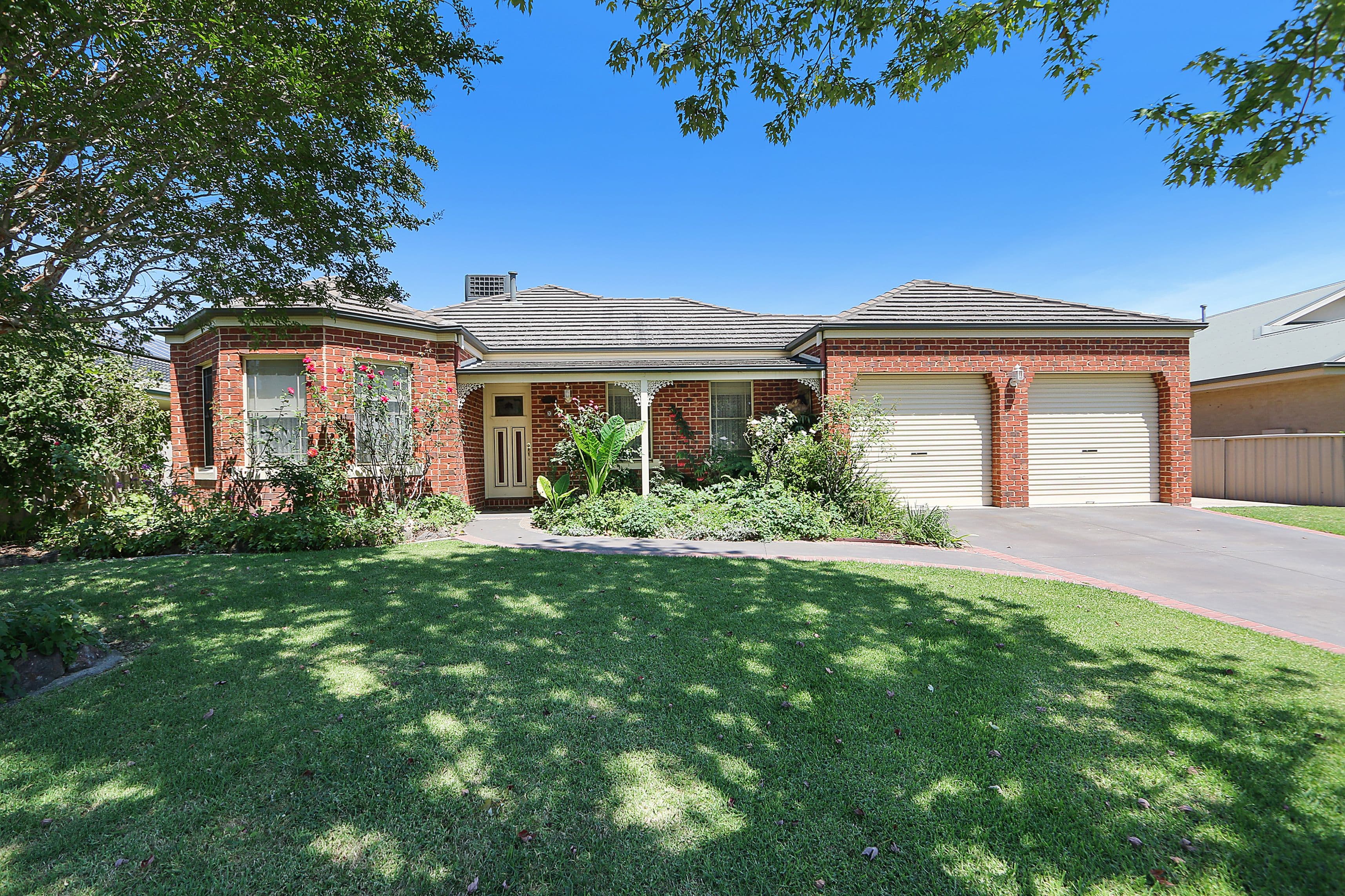 5 Clarendon Avenue, Wodonga VIC 3690, Wodonga - Image 1