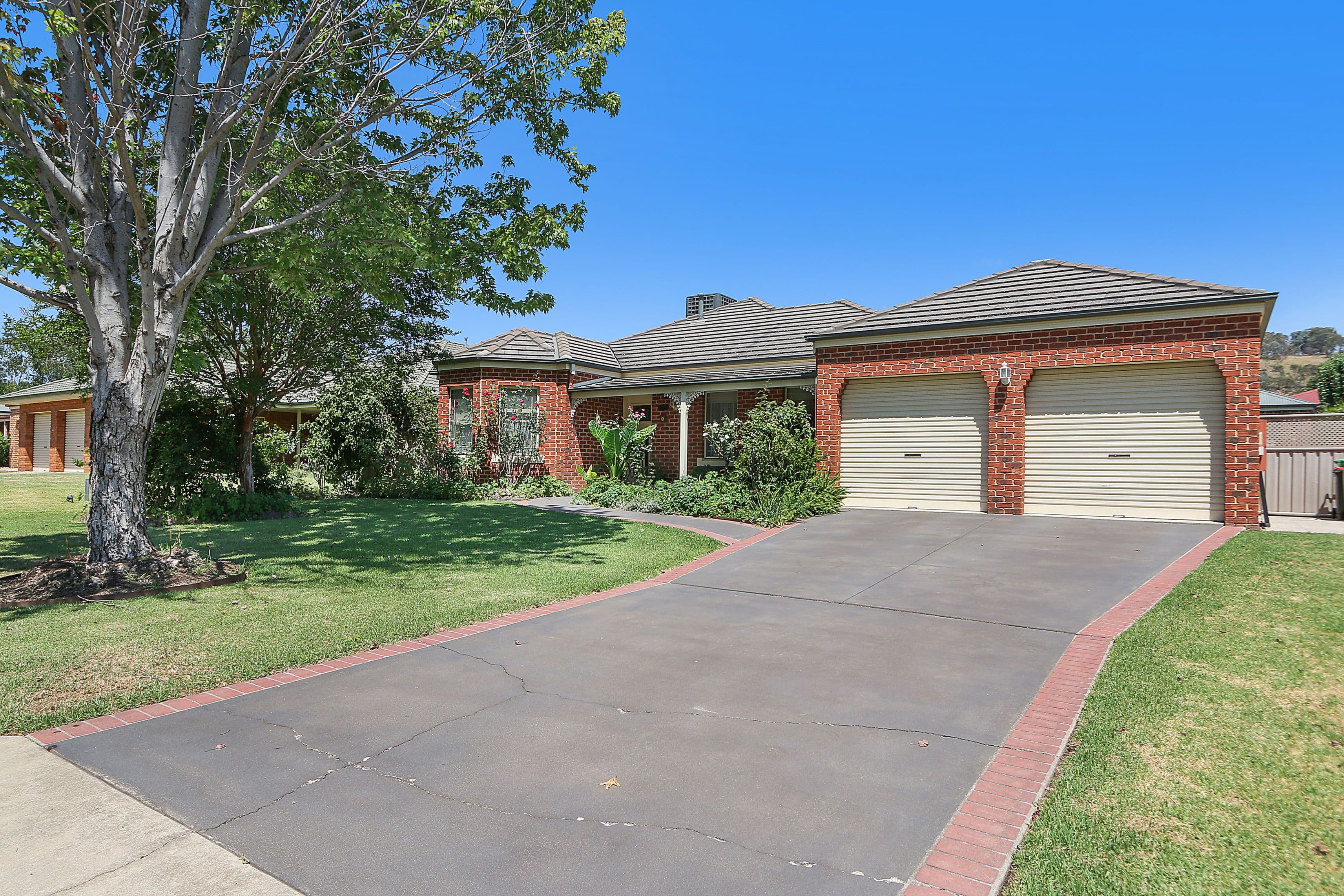 5 Clarendon Avenue, Wodonga VIC 3690, Wodonga - Thumbnail 2