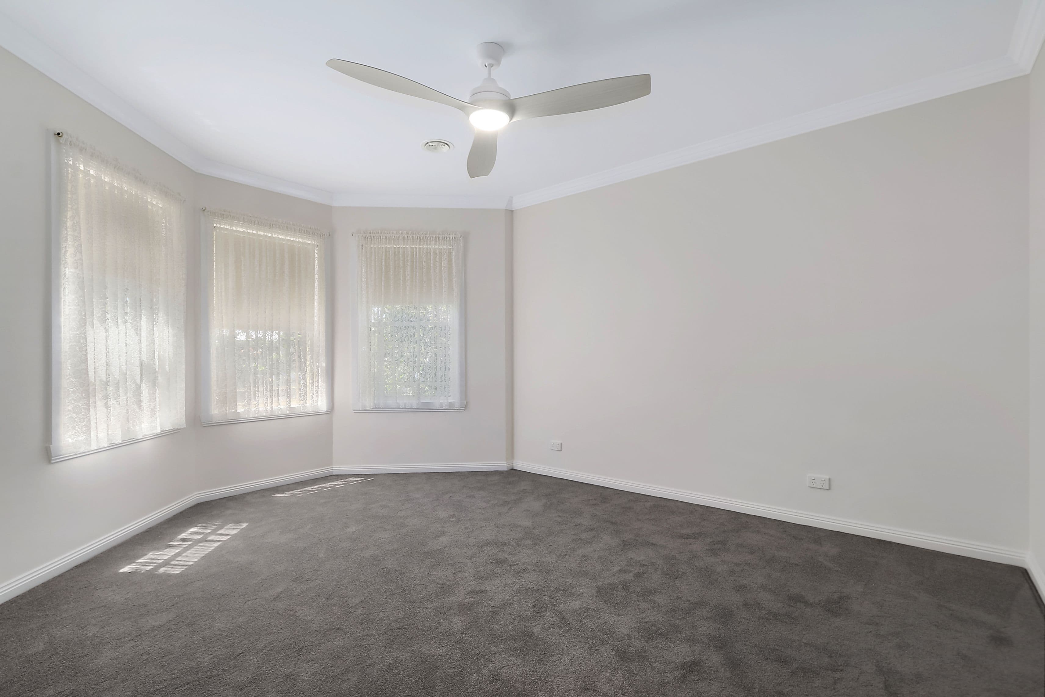5 Clarendon Avenue, Wodonga VIC 3690, Wodonga - Thumbnail 3