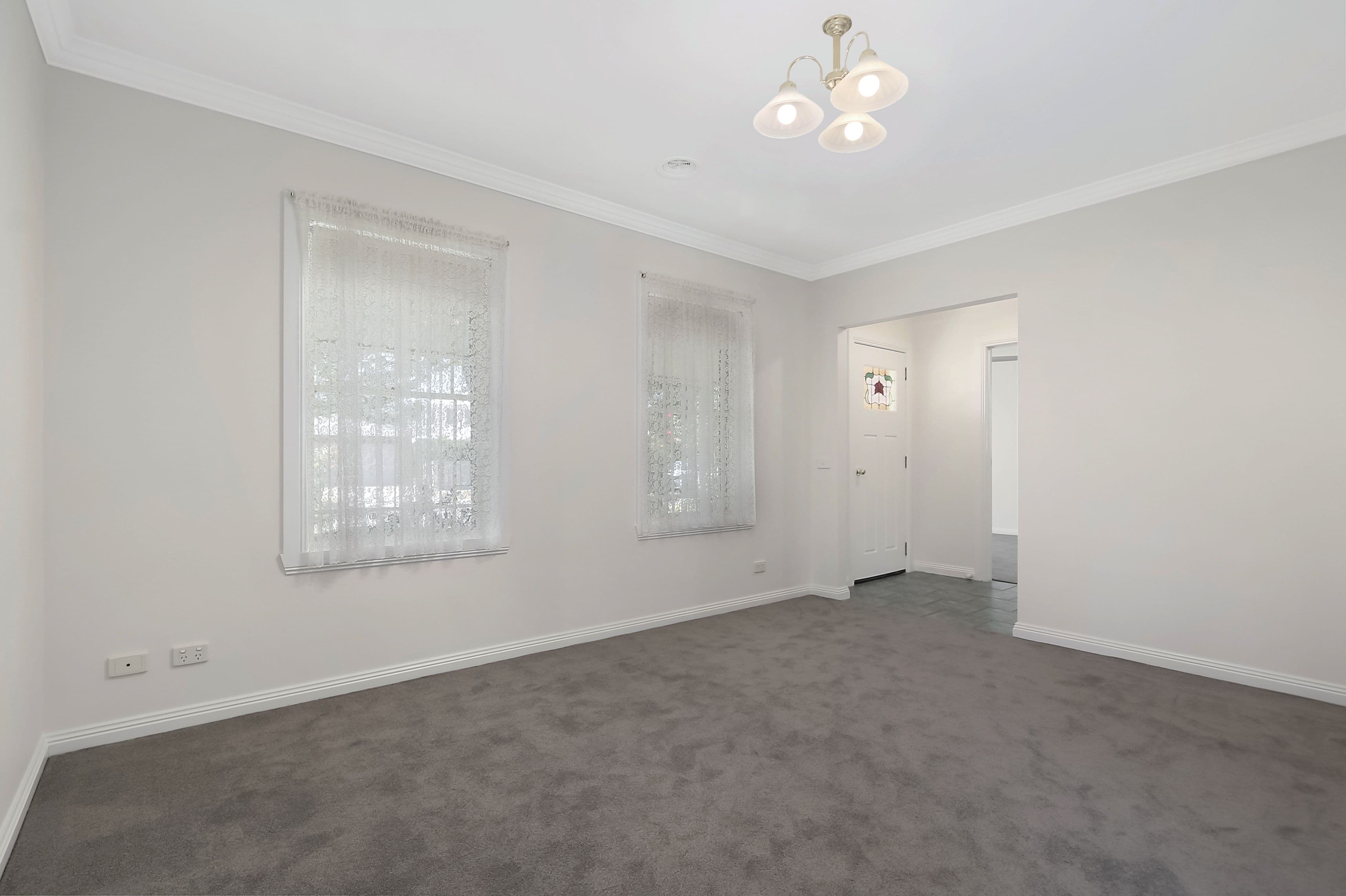 5 Clarendon Avenue, Wodonga VIC 3690, Wodonga - Thumbnail 4