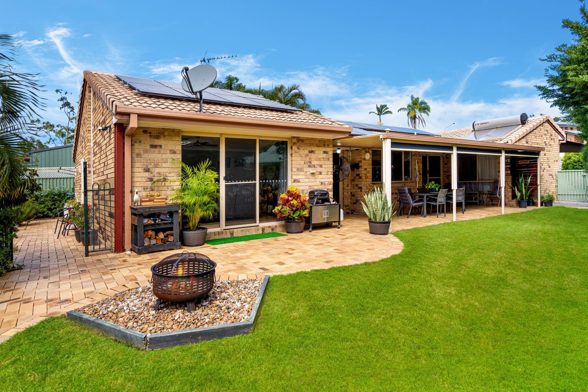 39 Dromana Crescent, Helensvale QLD 4212, Helensvale - Image 1