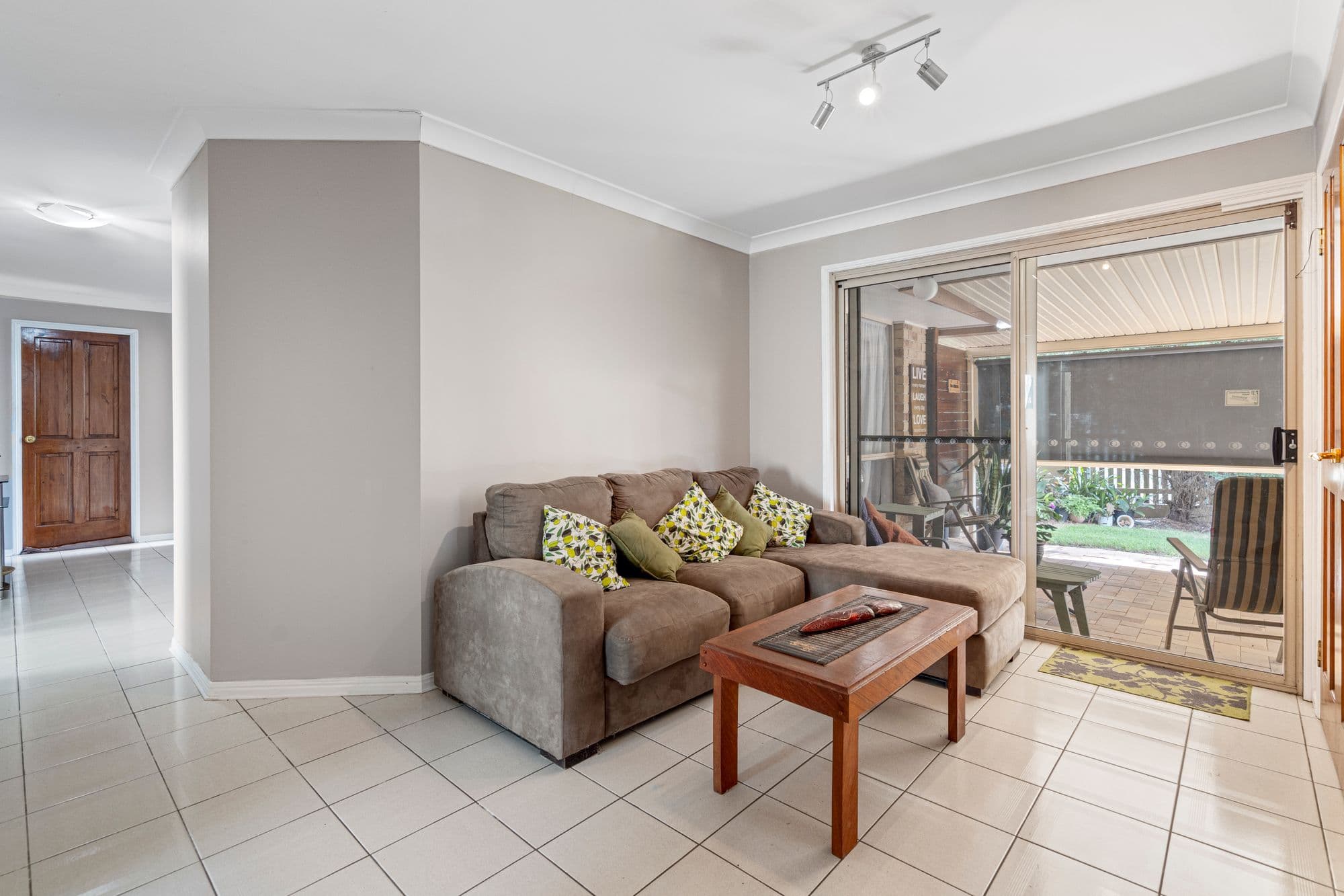 39 Dromana Crescent, Helensvale QLD 4212, Helensvale - Thumbnail 7