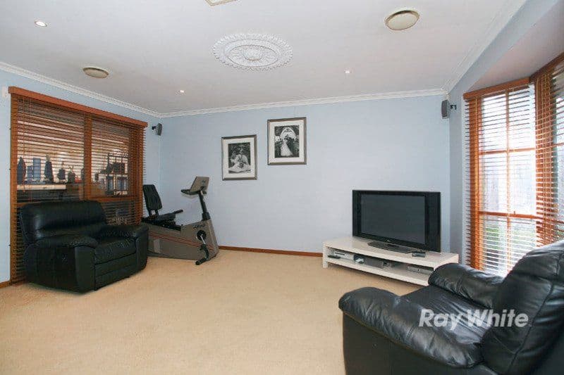 9 Franks Way, CRANBOURNE NORTH VIC 3977, Cranbourne North - Thumbnail 4