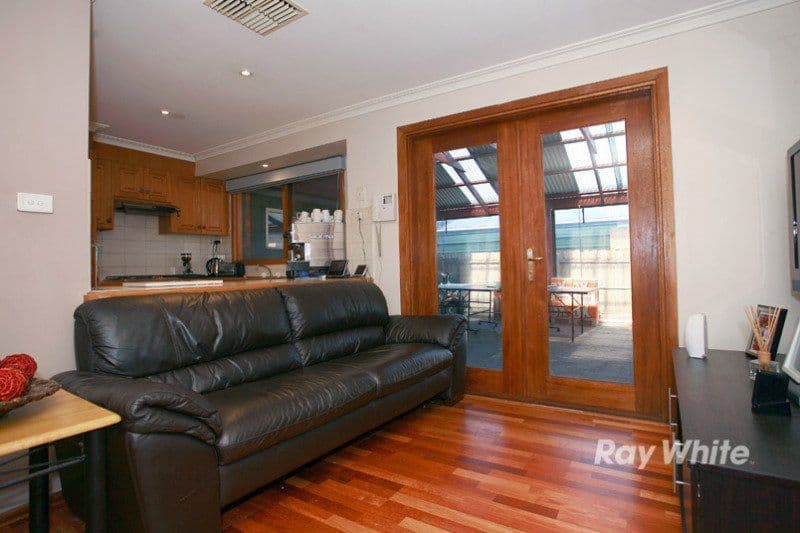 9 Franks Way, CRANBOURNE NORTH VIC 3977, Cranbourne North - Thumbnail 8