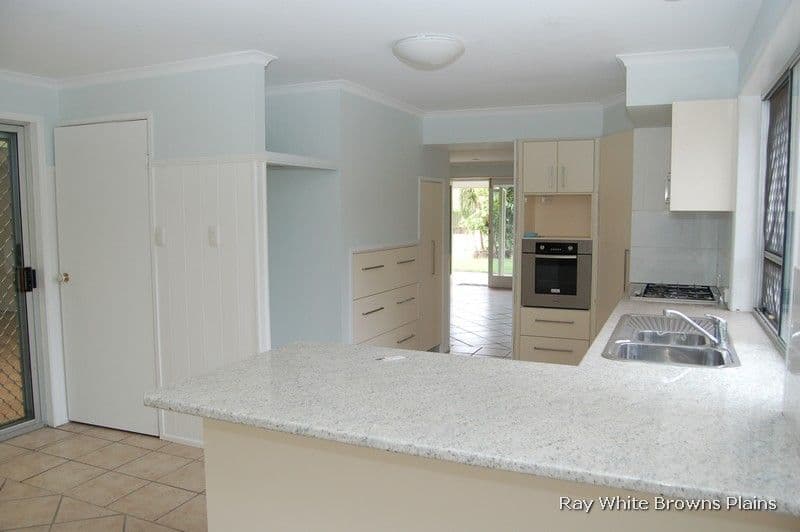 3 Mack Court, BORONIA HEIGHTS QLD 4124, Boronia Heights - Thumbnail 5
