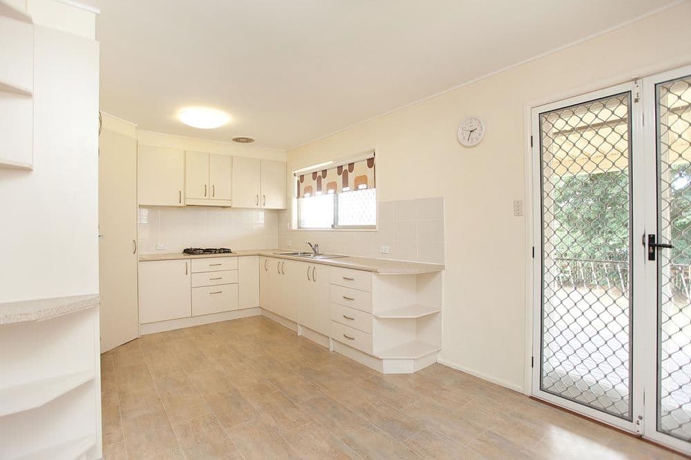 16 Lencol Street, Mount Gravatt QLD 4122, Mount Gravatt - Thumbnail 2