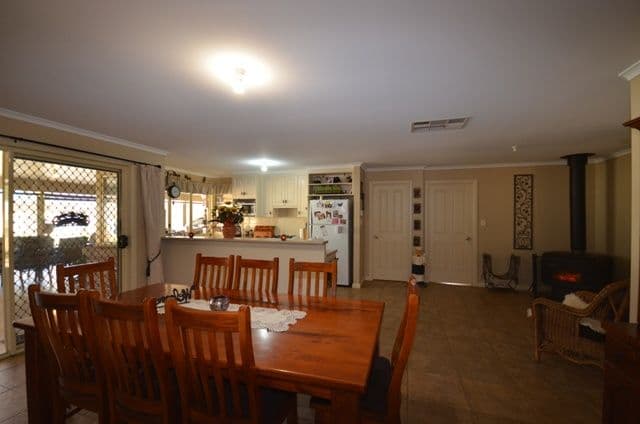 9 Mitchell Flat, BURRA SA 5417, Burra - Thumbnail 6