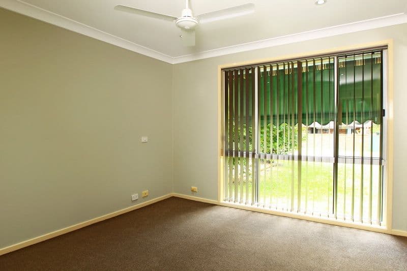 13 Maybern Close, NORTH NOWRA NSW 2541, North Nowra - Thumbnail 7