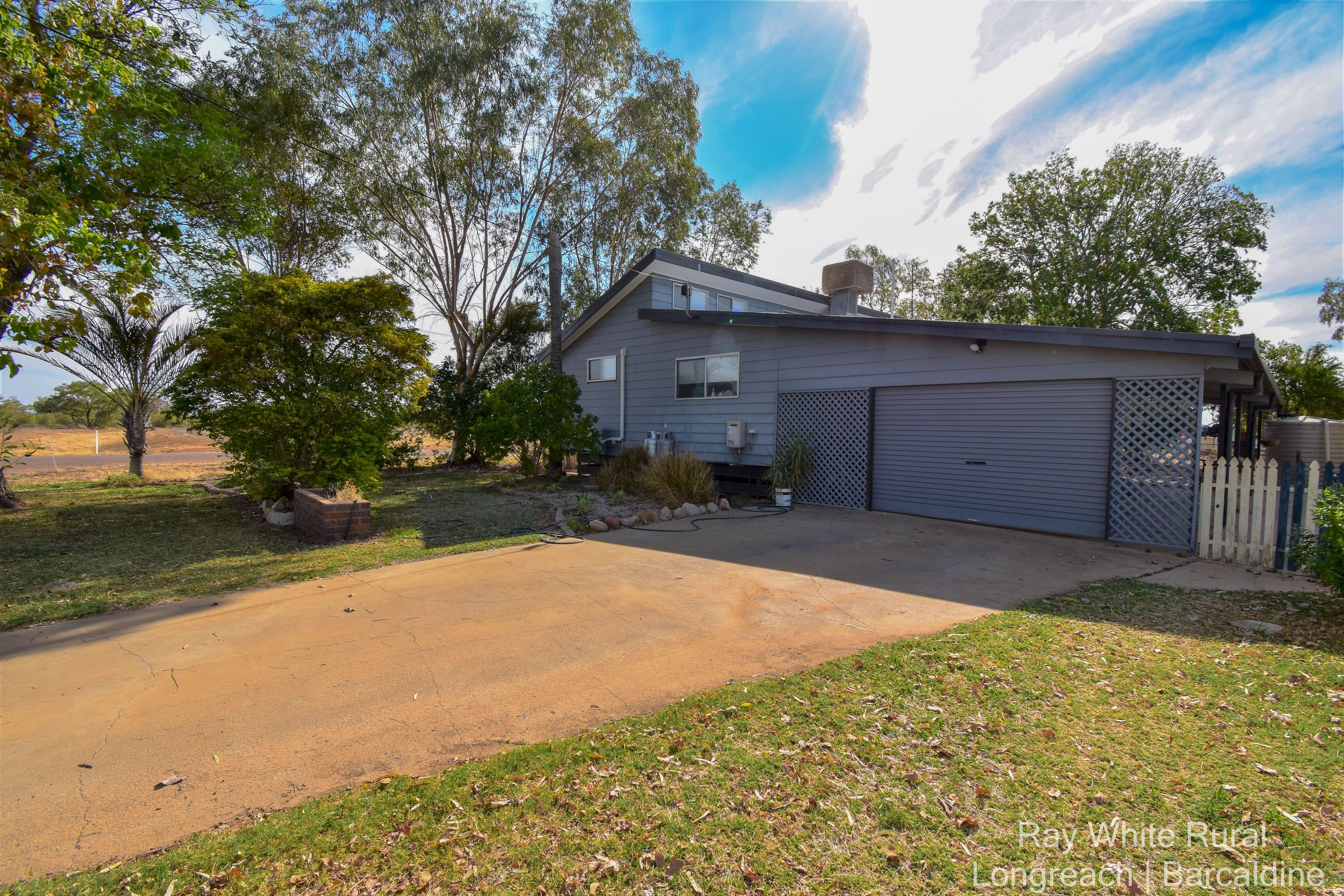 179 Kingfisher Street, Longreach QLD 4730, Longreach - Image 1