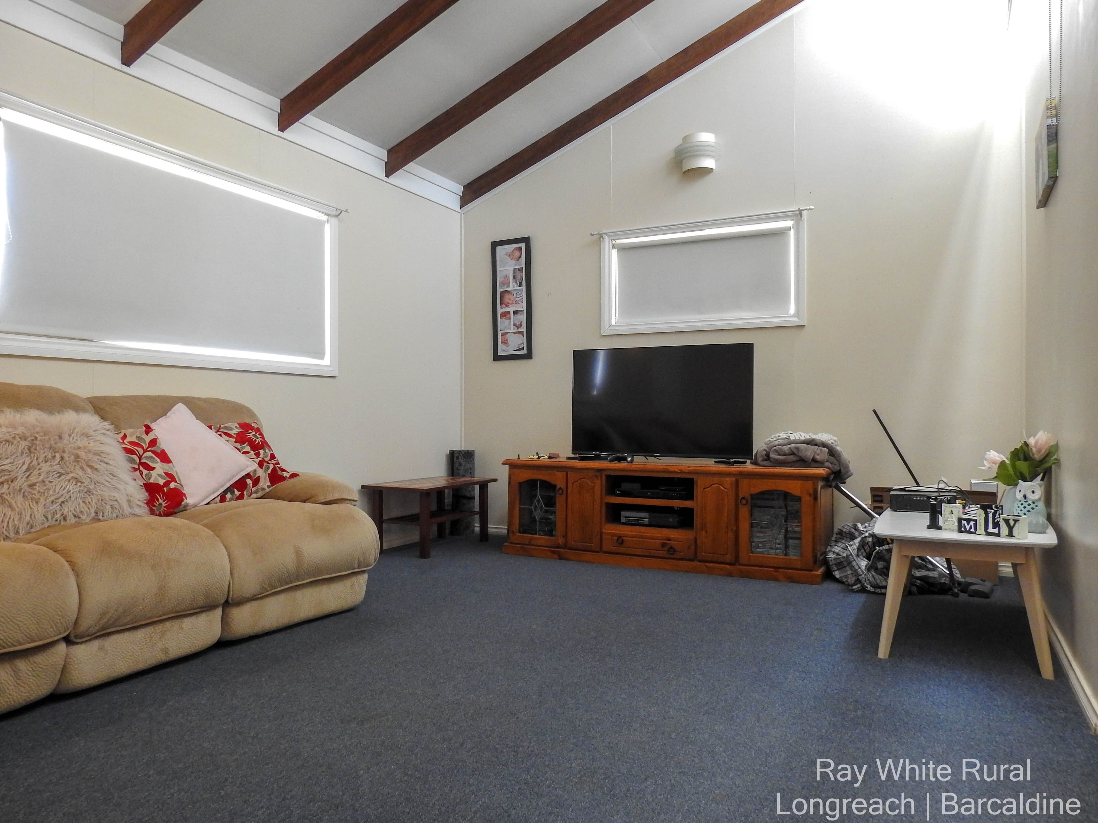 179 Kingfisher Street, Longreach QLD 4730, Longreach - Thumbnail 2