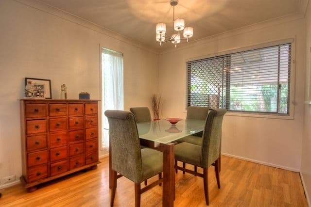 9 Glen Noble Avenue, REDBANK PLAINS QLD 4301, Redbank Plains - Thumbnail 5