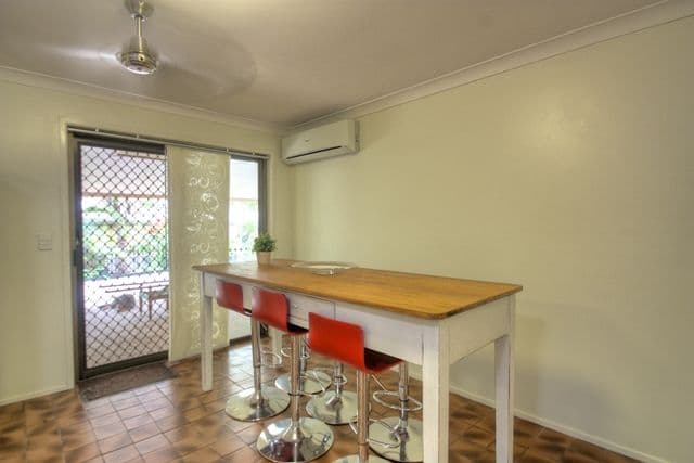 9 Glen Noble Avenue, REDBANK PLAINS QLD 4301, Redbank Plains - Thumbnail 8