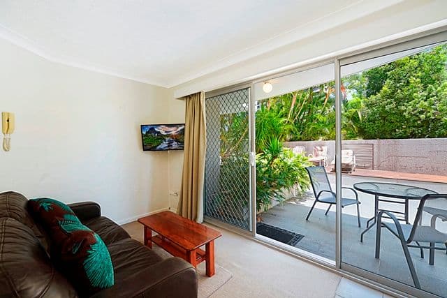 21 Markwell Avenue, Surfers Paradise QLD 4217, Surfers Paradise - Thumbnail 4