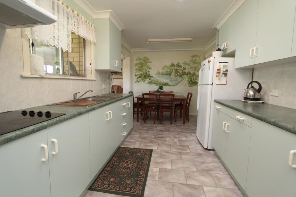 124 Miles Street, Tenterfield NSW 2372, Tenterfield - Thumbnail 4