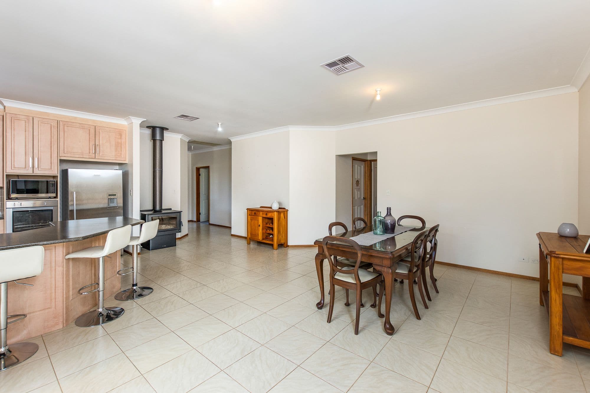 19 Jendarra Court, Murray Bridge SA 5253, Murray Bridge - Thumbnail 3