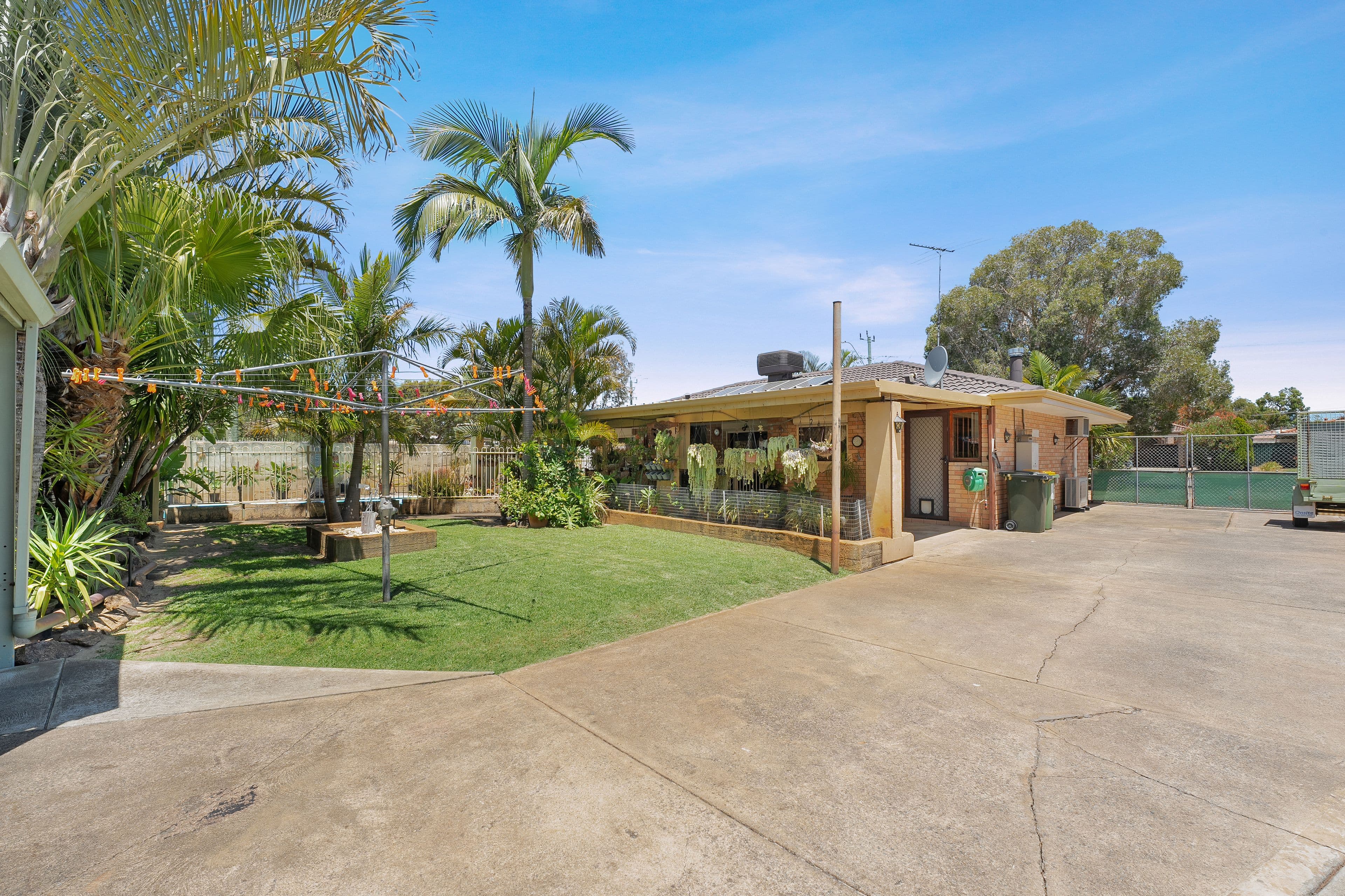94 Steerforth Drive, Coodanup WA 6210, Coodanup - Thumbnail 3