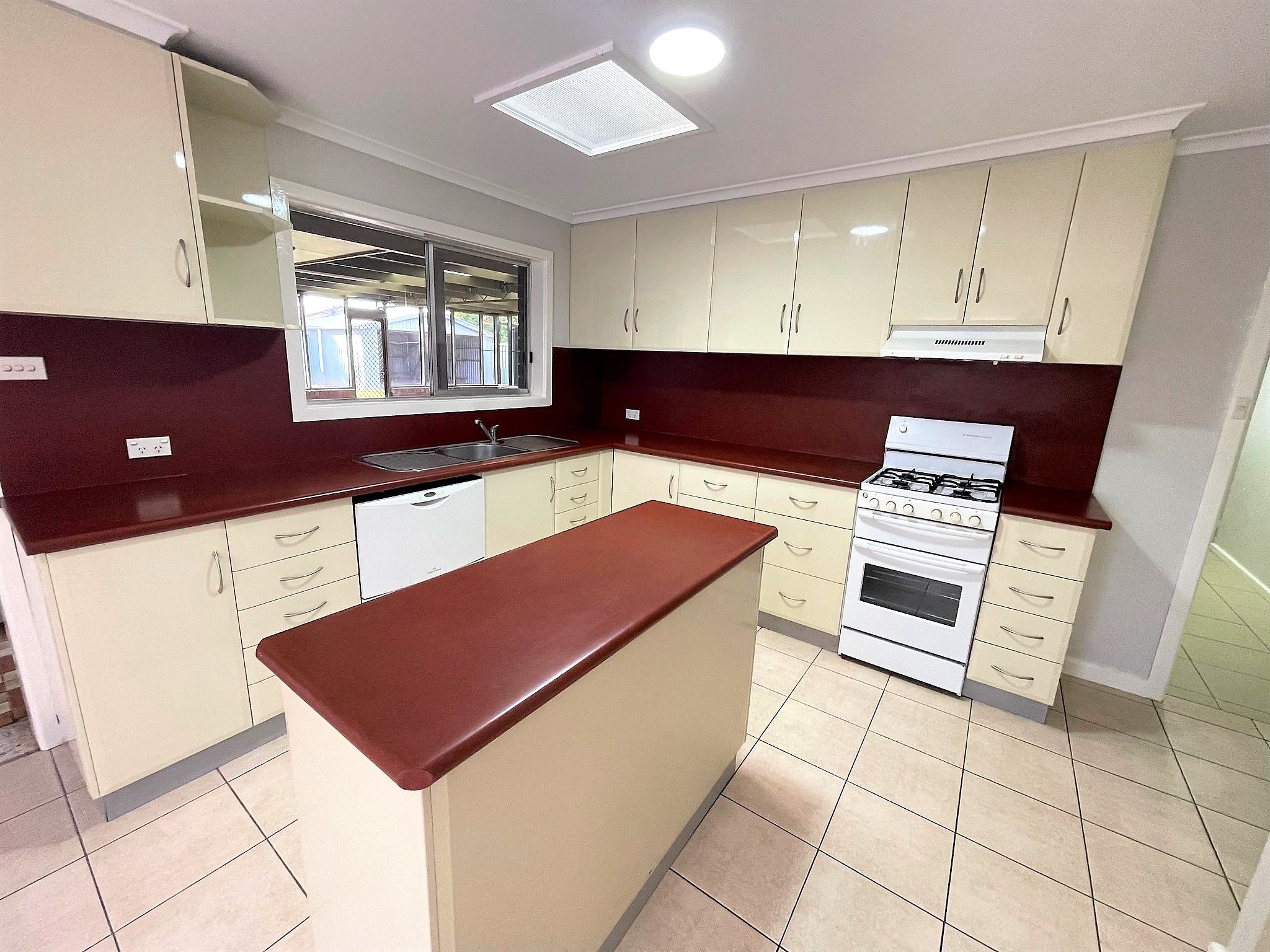 83 Erskine Road, Griffith NSW 2680, Griffith - Thumbnail 4