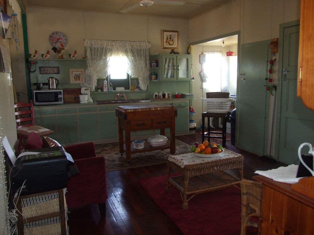 20 Klugh Street, Muttaburra QLD 4732, Muttaburra - Thumbnail 5