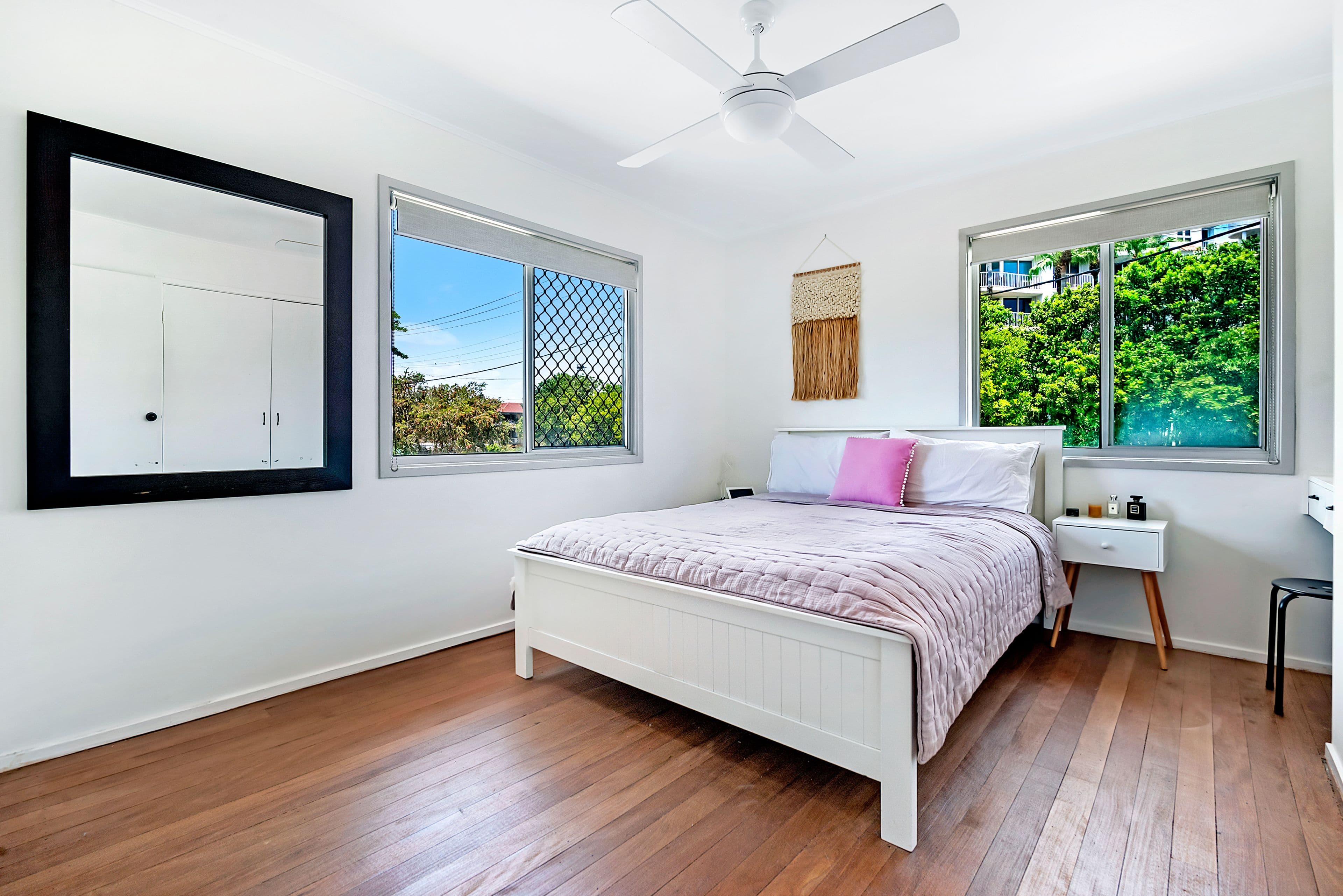 9 Surf Parade, Broadbeach QLD 4218, Broadbeach - Thumbnail 5