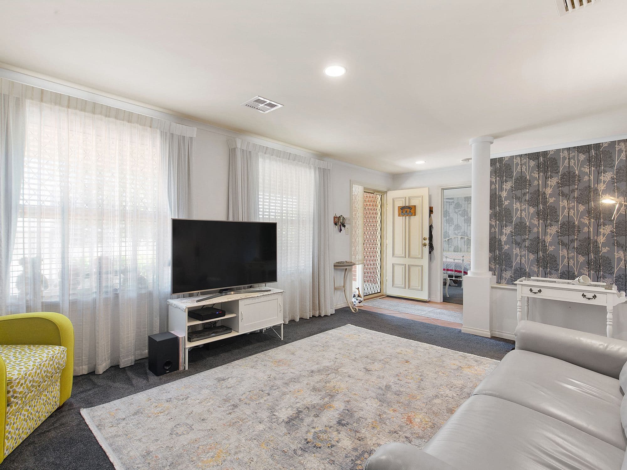 1 Allworth Drive, Happy Valley SA 5159, Happy Valley - Thumbnail 2