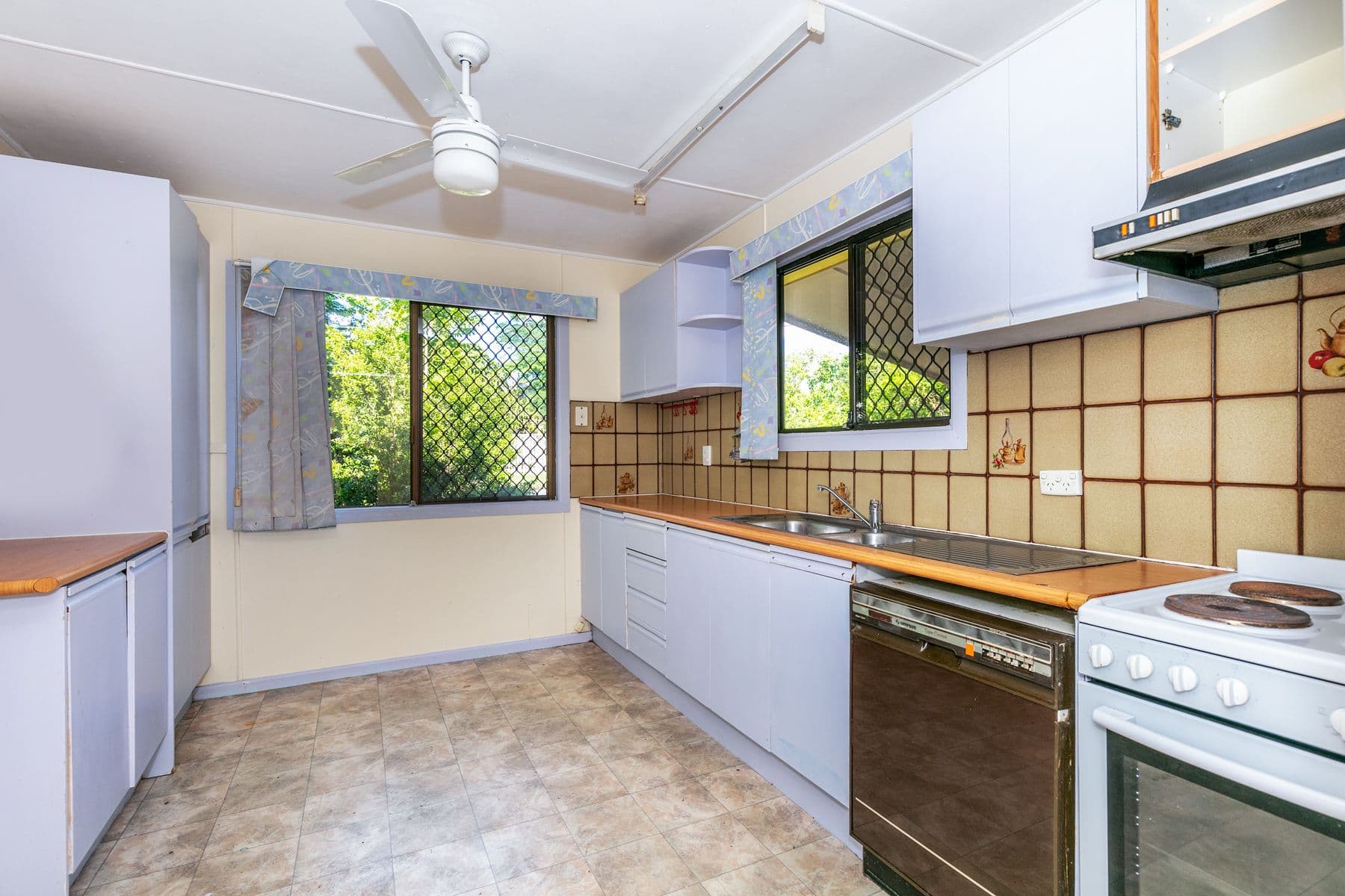 12 Flinders Street, Logan Central QLD 4114, Logan Central - Thumbnail 4