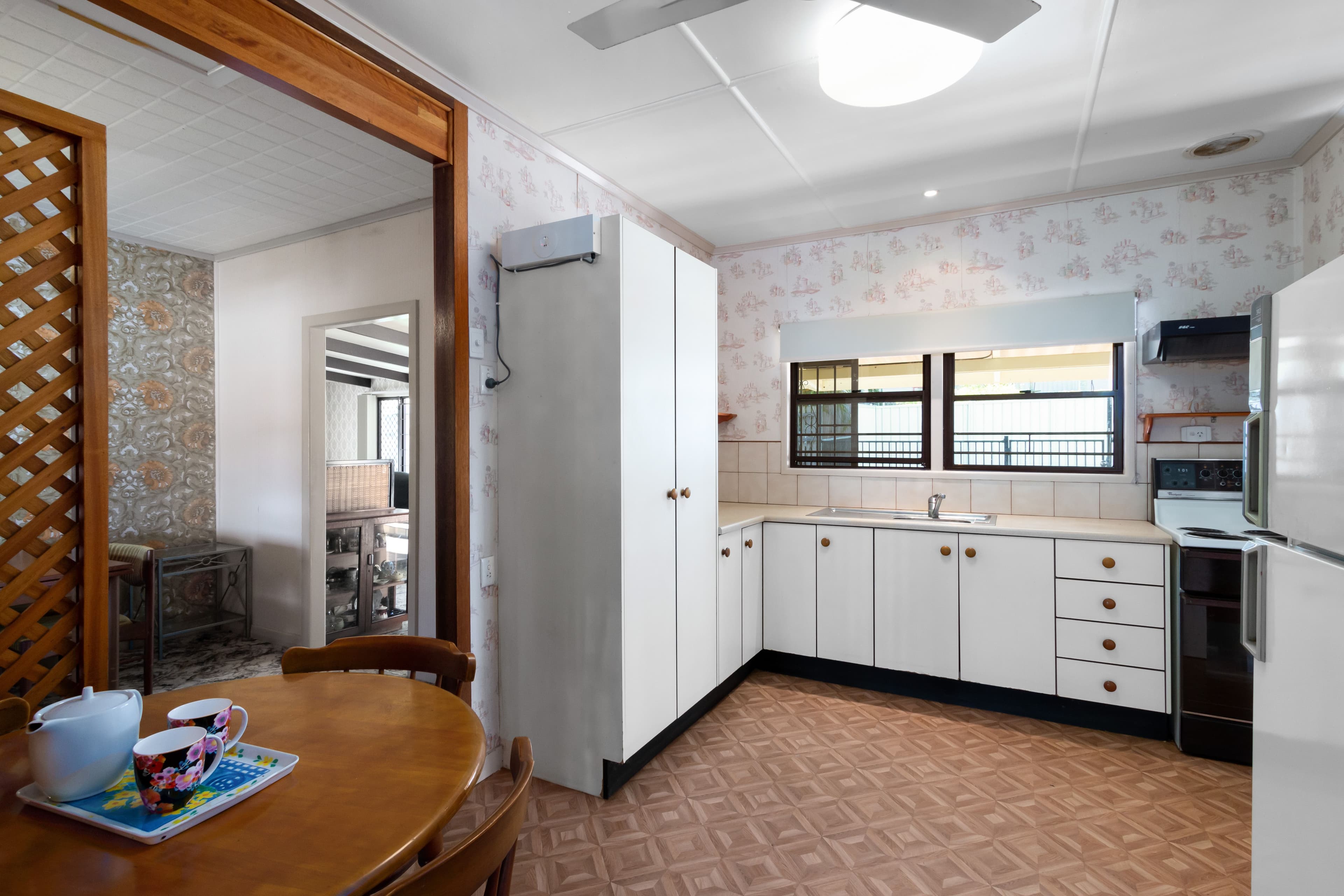 26 Killarney Avenue, Manly West QLD 4179, Manly West - Thumbnail 4