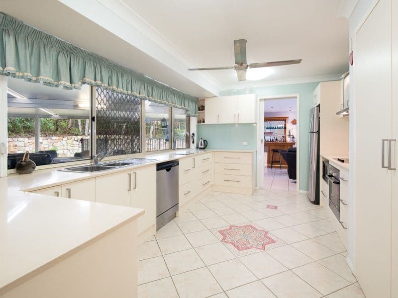 9 Prasada Court, Eatons Hill QLD 4037, Eatons Hill - Thumbnail 6