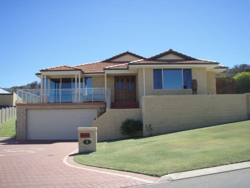 5 Toba Nook, WANDINA WA 6530, Wandina - Image 1