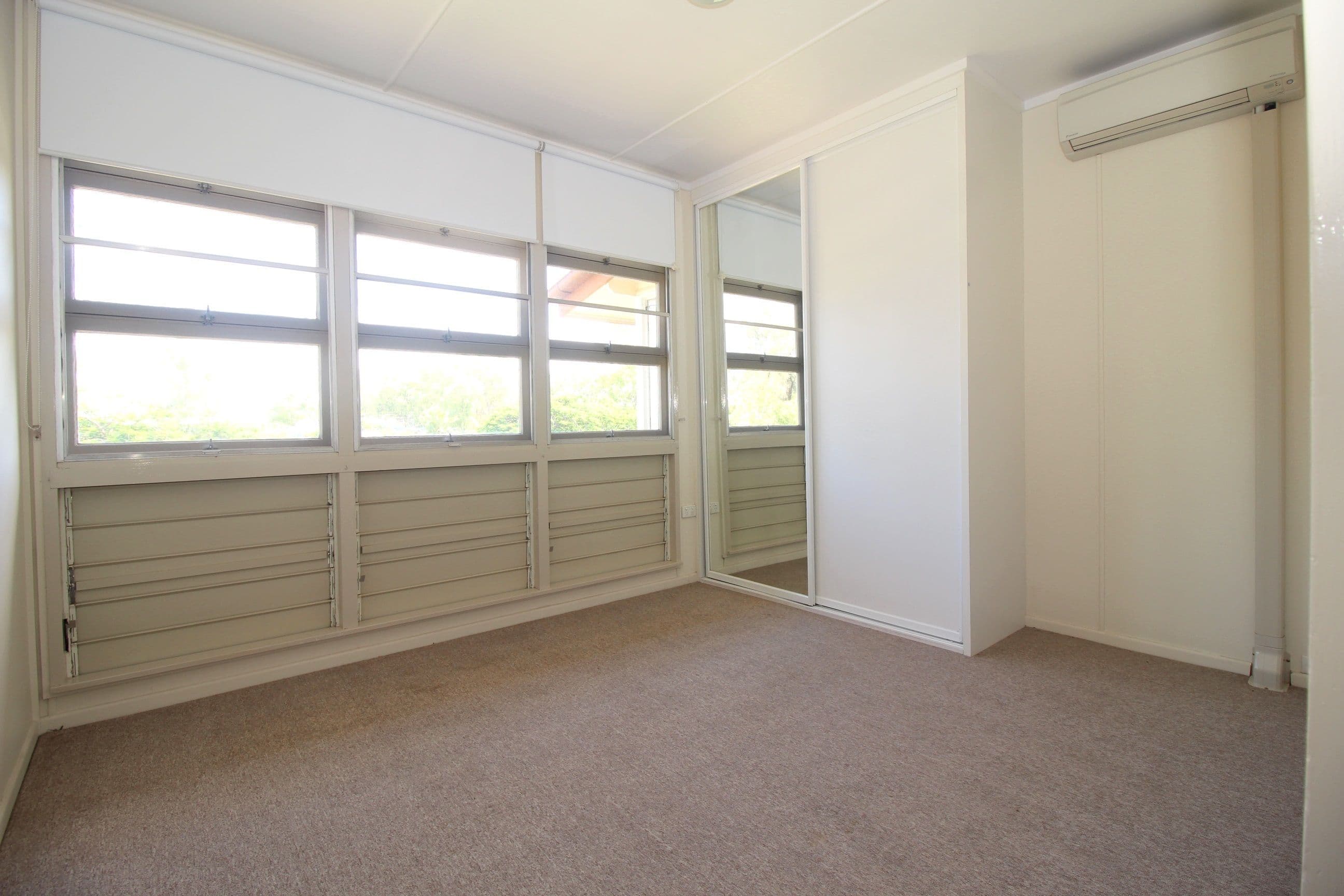18 Campbell Street, Emerald QLD 4720, Emerald - Thumbnail 7