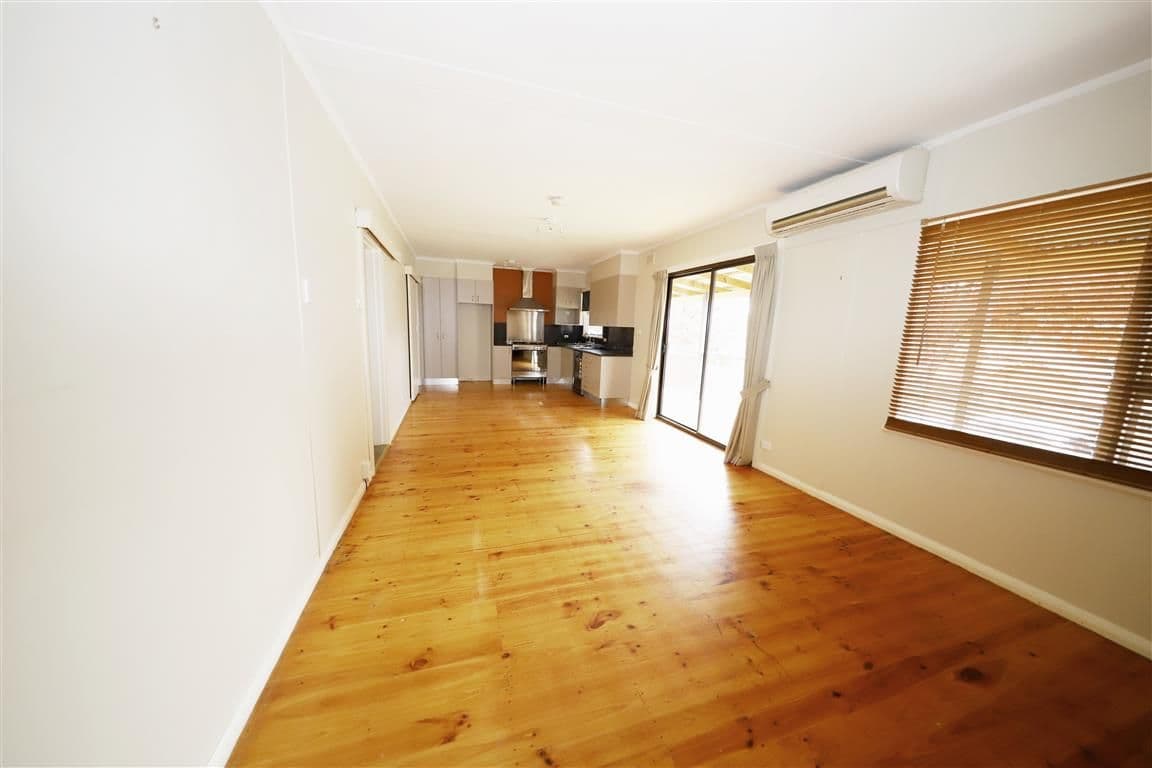 2 Nellis Street, Batlow - Thumbnail 6