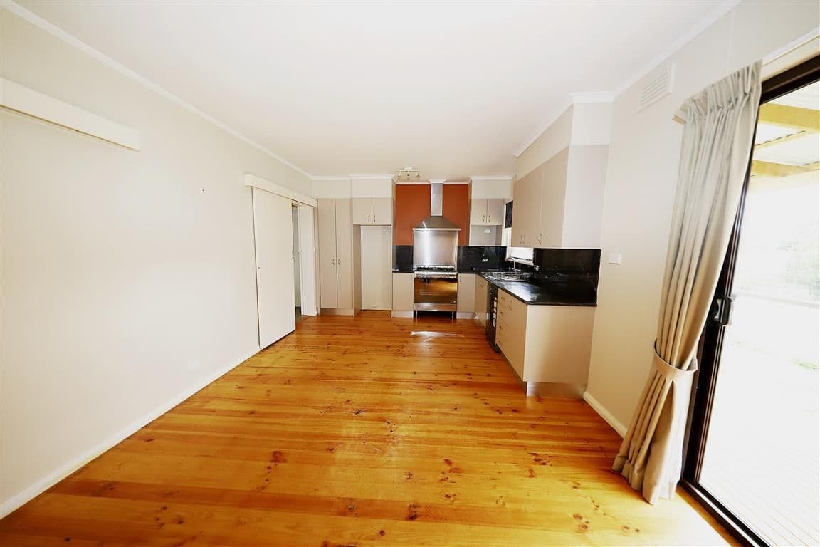 2 Nellis Street, Batlow - Thumbnail 7