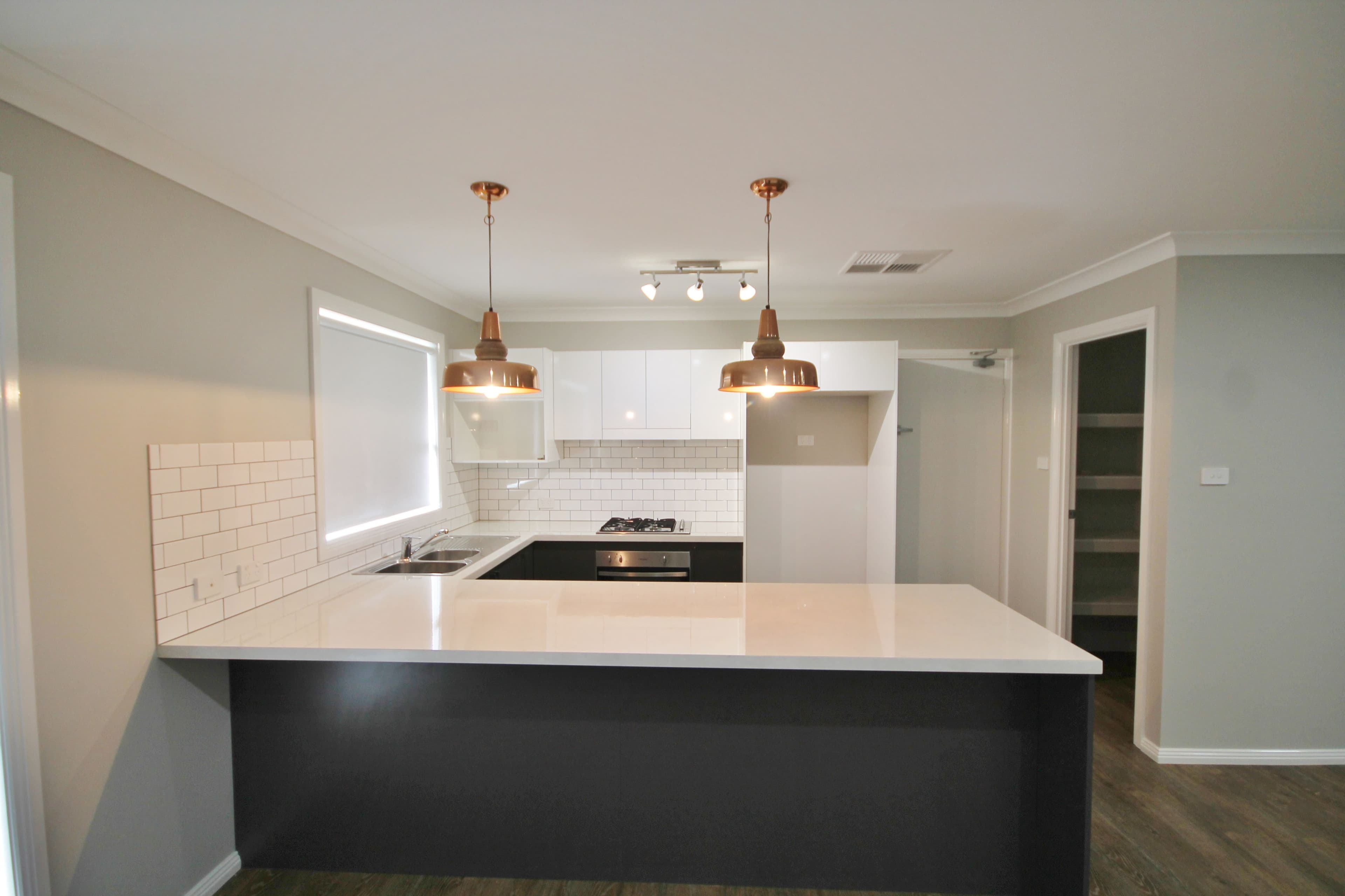 11 Molloy Place, Young - Thumbnail 2