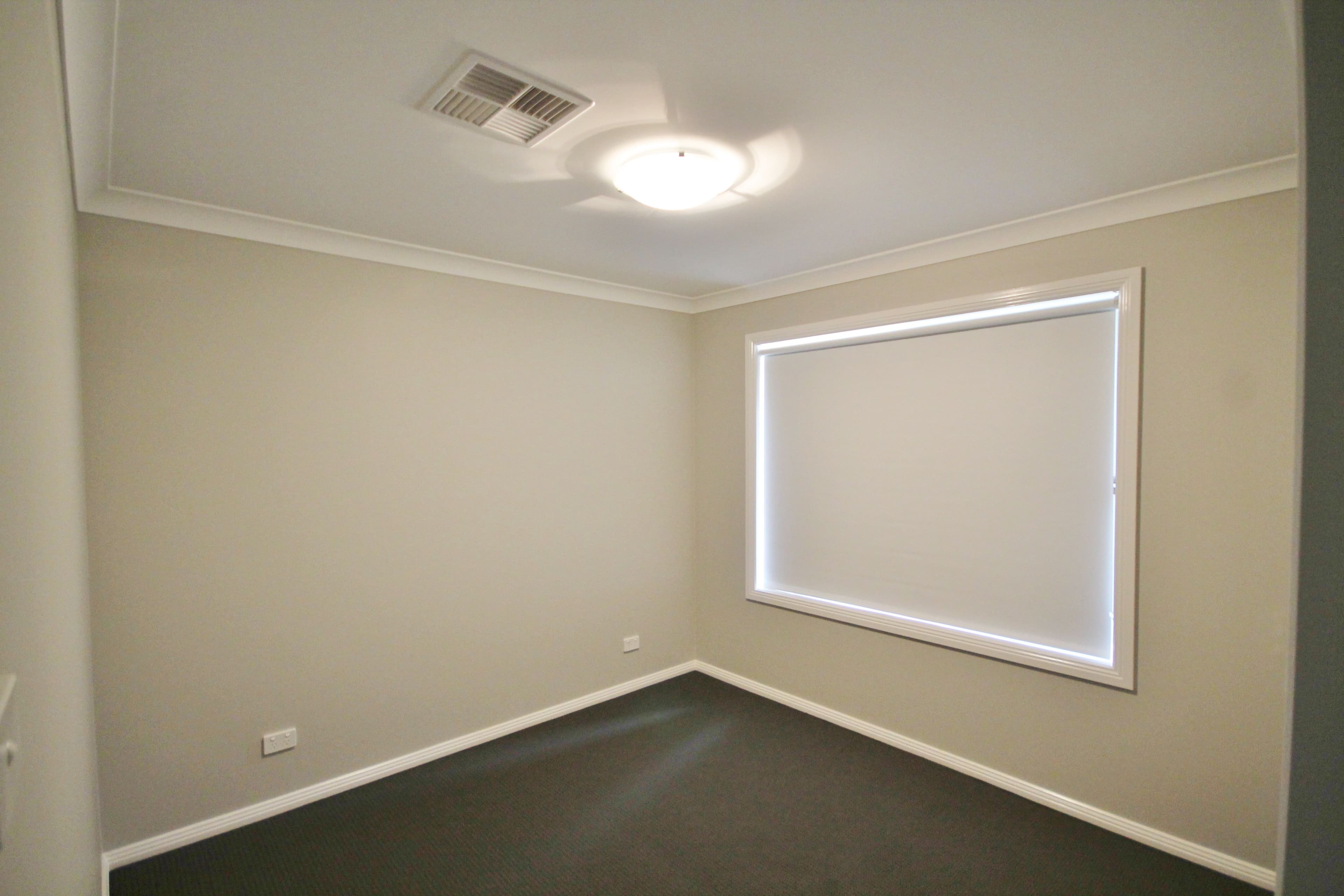 11 Molloy Place, Young - Thumbnail 6